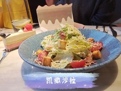 -芳草地西式融合餐厅(回龙窝店)