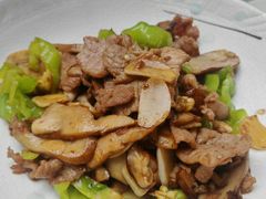 -蔼若春.传承三十年云南菜(金碧公园店)