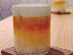米酒奶盖-不正咖啡(万达尊店)
