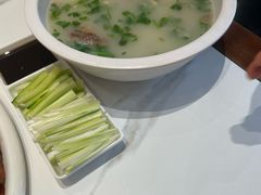 -梅利汴京烤鸭•开封豫菜地标店(东大街店)