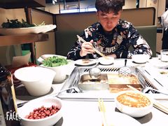 -海底捞火锅(凯德广场店)