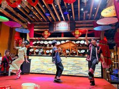-老滇山寨•云南特色菜•地方菜•民族风情歌舞表演(金碧店)