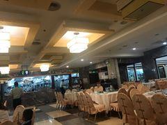 大堂-椿记烧鹅(叠彩店)