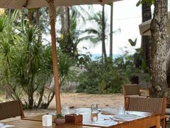 -三亚艾迪逊酒店·海滩烧烤 BARBACOA·现场乐队·浪漫晚餐·烧烤海鲜