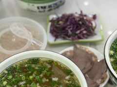 -伊穆祥牛肉面总店·清真