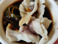 -郑猛记石岐鸽主题餐厅(长江店)
