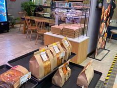 -巴黎贝甜(华堂新辰汇店)