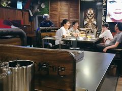 -麦凯伦烧烤·精酿超级工厂店(金桥总店)