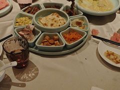 -静之湖湖畔餐厅