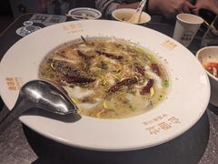 -渔语鱼新川菜Bistro(万象天地店)
