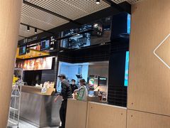 -麦当劳(中山公园龙之梦店)