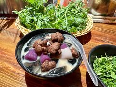 -乐山串串香老火锅(鼓楼店)