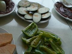 茄子和青椒-大槐树烤肉馆