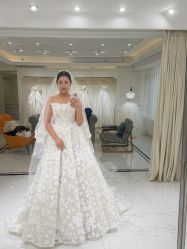 -拉瑞娜LaReine婚纱礼服高级定制