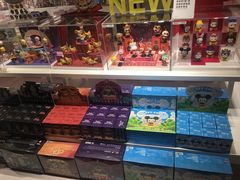 -泡泡玛特POPMART(国金街店)
