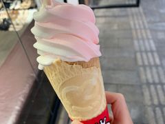 华夫冰淇淋-蜜雪冰城(中华城店)