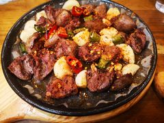 -老东镇啤酒屋海鲜加工·蒸汽海鲜·海鲜烧烤(台东店)