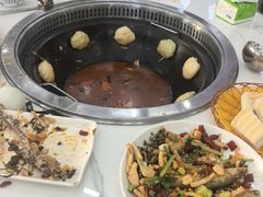 -丹水桥地锅鱼·翘嘴鲌·地方特色全鱼宴(丹江口大坝店)