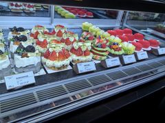 -玲婧胡同·生日蛋糕·餐厅(嘉里城店)