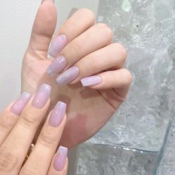 -花岐款式专研健康美甲沙龙