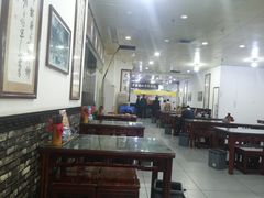 大堂-牛一嘴·兰州牛肉面·大盘鸡(财富中心店)