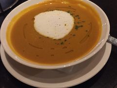 -WOLFGANG PUCK KITCHEN & BAR(迪士尼小镇店)