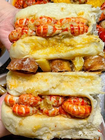南京首家️土馍油条菠萝龙虾堡人均50