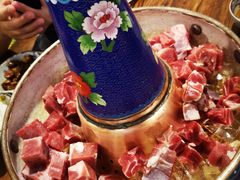 -毛辣果·贵州红酸汤牛肉火锅(西单店)