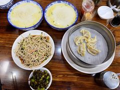 -雪琴面馆富安特色鱼汤面(城中花园店)