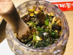 擂辣椒皮蛋-湘阁里辣(东门茂业店)