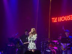 -TZ House音乐现场(来福士中心店)