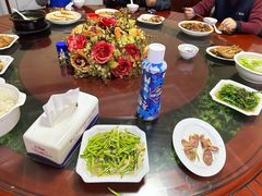 -山里人家土菜馆(茅山店)