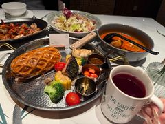 -静香HOUSE·全时段融合餐厅(七星欢乐颂店)