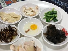-桥香园云南过桥米线(金马碧鸡店)