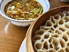 栲栳栳-二分八·大同菜(长治路店)