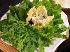 -左庭右院鲜牛肉火锅(浦江欢乐颂店)