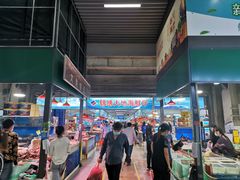 -锦绣大地生鲜食品厅(巨山路店)