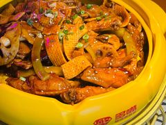 -多嘴超级肉蟹煲(欧亚卖场店)