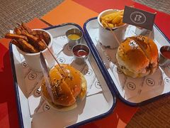 cheese&nbsp;burger-BAIA 巴亚