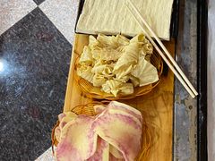 -香香腊排骨.野生菌火塘总店(束河店)
