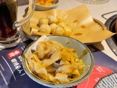 -牛村来人潮汕牛肉火锅(西单店)