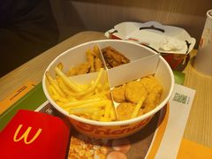 -麦当劳(世界城广场店)