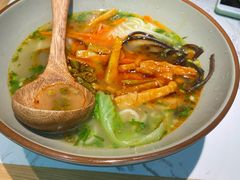 -百春原湖南牛肉粉(百联世纪店)