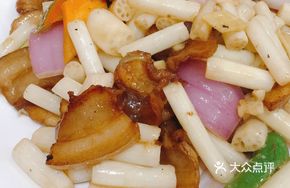 Lotus Stem Stir-Fried with Pork Belly