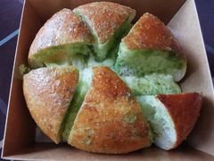 韩式网红蒜香奶酪包-啊噗吐呦现场烘焙(麦凯乐店)