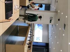 -华为授权体验店(中山公园来福士)