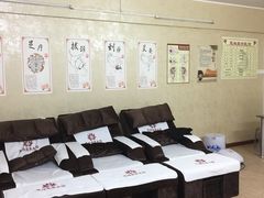 -荣神艺·推拿SPA养生馆(万菱汇店)