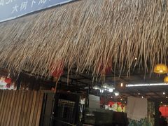 -大树下海鲜饭店