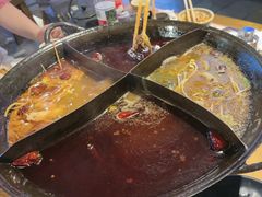 -白乐天毛肚火锅馆(南滨路店)