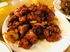 椒香虾仁爆鸡球-陈傻子餐厅(世纪都会店)